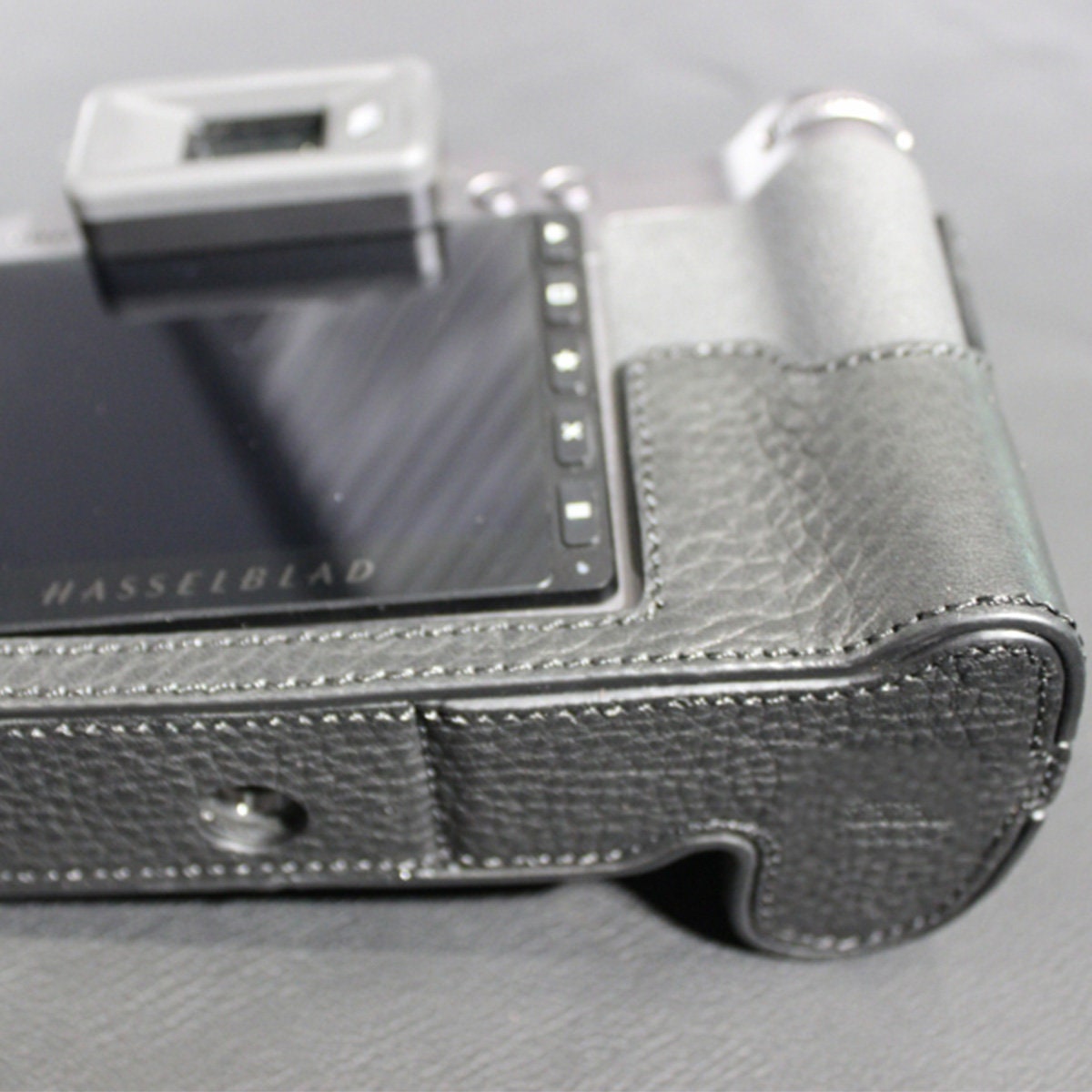 Handmade Hasselblad X1D X2D X1D2 X1DII 50C Cowhide leather Half Case Camera insert bag rotector Holster sleeve Tripod mount battery access