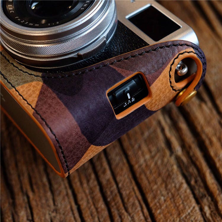 STOCK CLEARANCE Fujifilm fuji X100F Handmade Half Case Camouflage Italian Cowhide leather insert Camera bag Protector