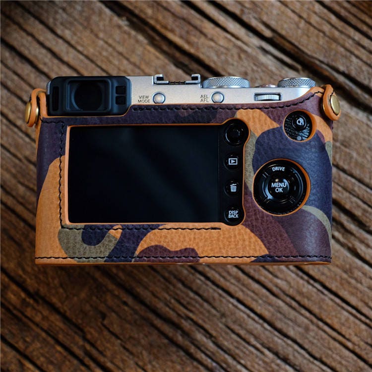 STOCK CLEARANCE Fujifilm fuji X100F Handmade Half Case Camouflage Italian Cowhide leather insert Camera bag Protector