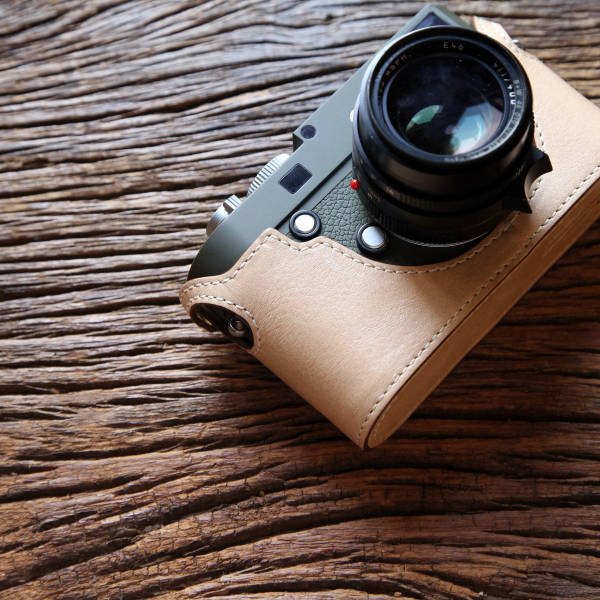 Handmade Italian Cowhide leather Half Case Camera bag Protector for Leica M M240-P M240 M-P MP Made to Order Vegetable tanned Leather