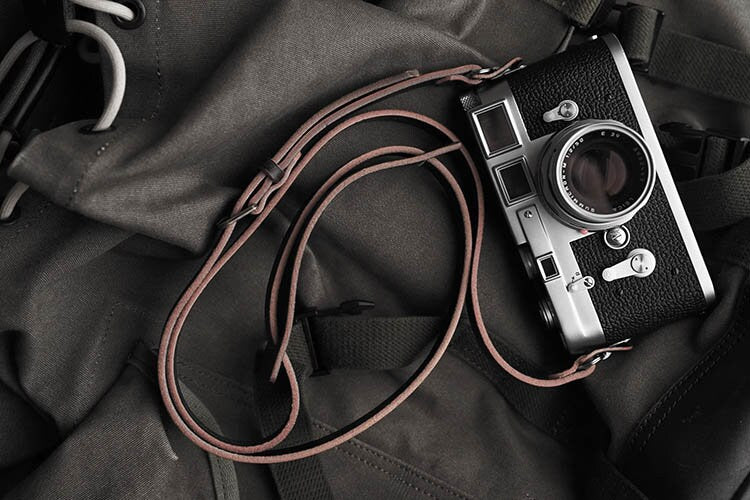 Premium Edition Handmade Adjustable Genuine Leather Stretchable Vintage camera head neck Strap wrist neck padding Leica Nikon Fujifilm sony