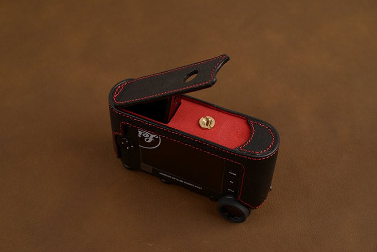 Leica CL Typ 7323 handmade half case leather Camera bag handgrip protector SD & battery access Holster sleeve Tripod mount Made TO Order