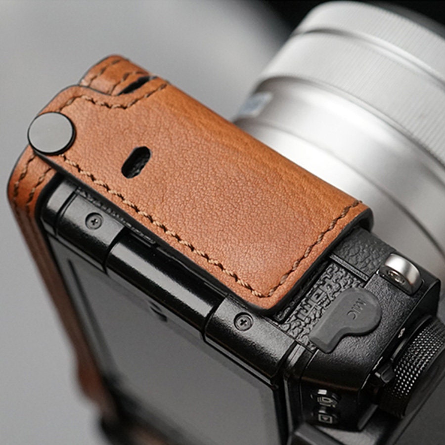 MS Edition Fujifilm fuji XS10 X-S10 Handmade Half Case Cowhide leather insert Camera bag Protector Holster sleeve SD & battery access door