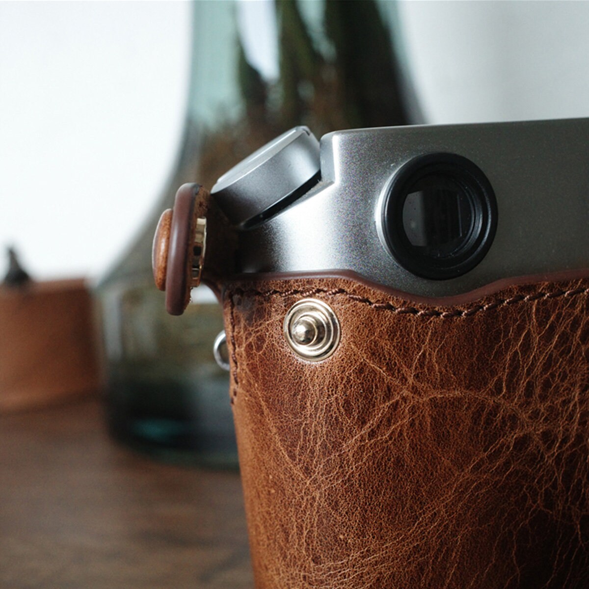 Leica M6 M3 M4-P M2 MP M7 Handmade hand crafted Italian Cowhide leather Half Case insert sleeve Camera bag Holster Protector Tripod mount