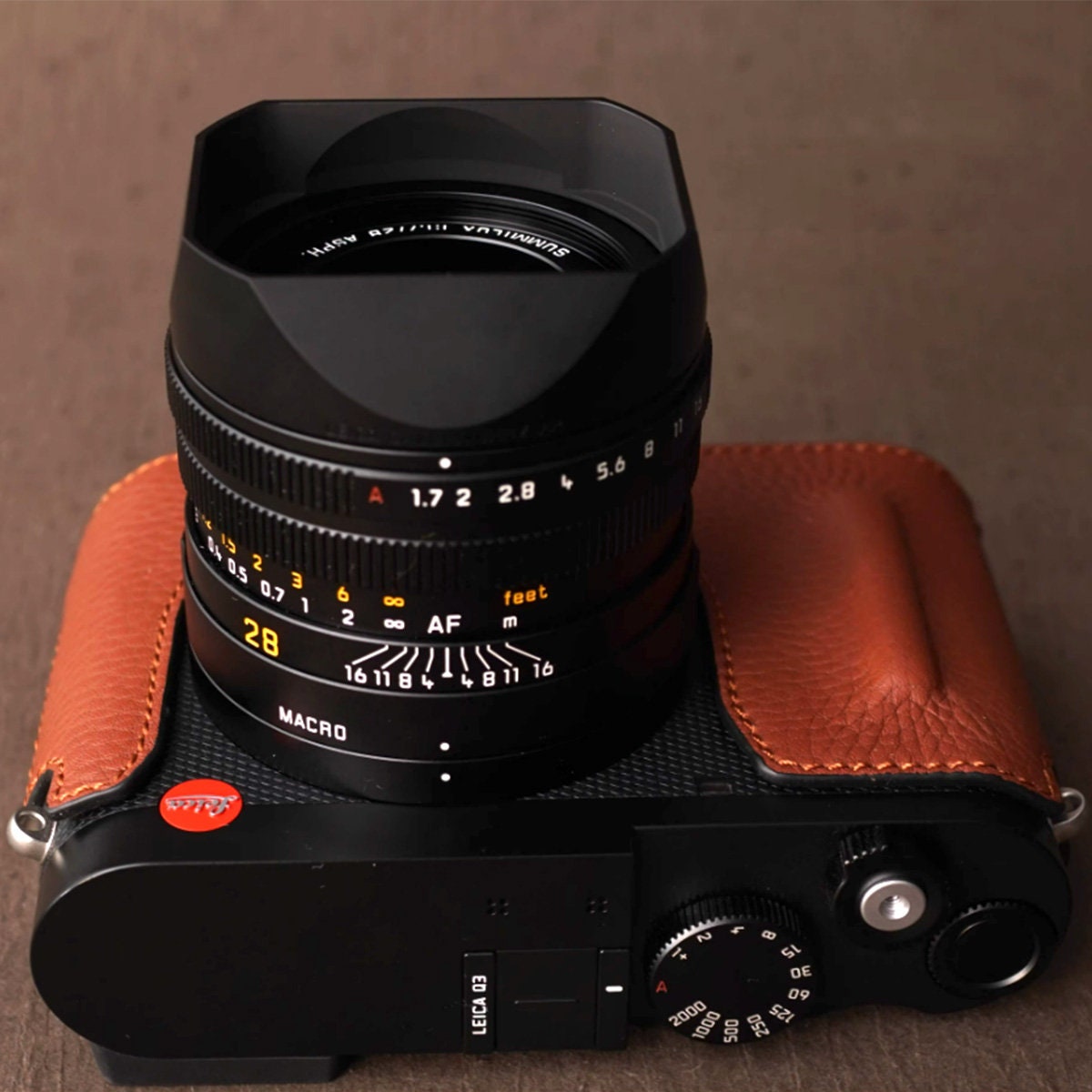 Leica Q3 Handmade Half Case Cowhide leather insert Camera bag Protector Holster sleeve handGrip SD battery access magnetic closure Protector