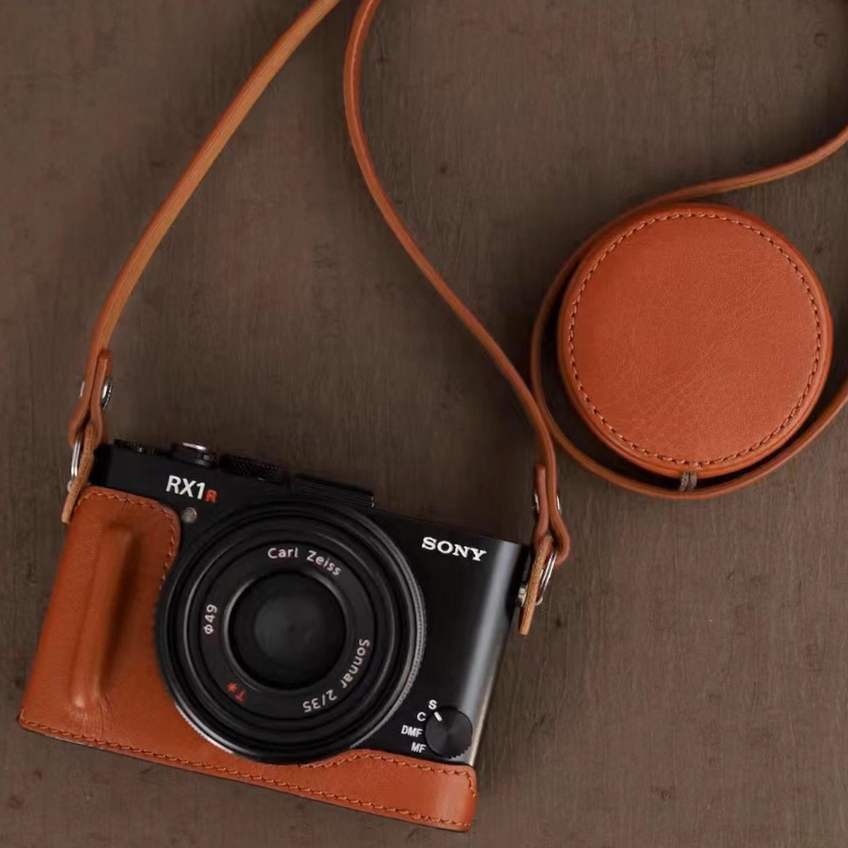 Sony RX1R2 rx1rm2 RX1RII RX1 RX1R RX1RM2 Handmade Half Case Cowhide leather insert Camera bag Protector HandGrip Pouch