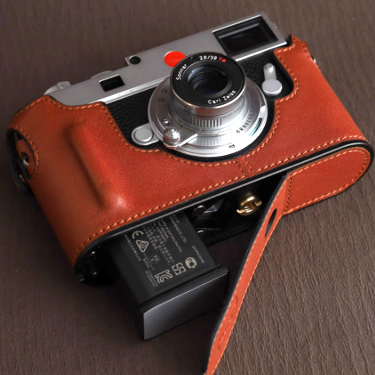 LEICA M11 handmade half case leather Camera bag SD Battery access pouch handgrip holster sleeve Tripod mount magnetic closure